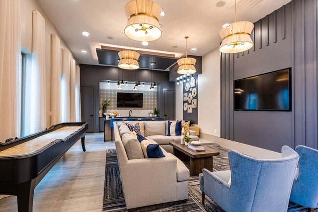 Building Photo - Alta Sergeant