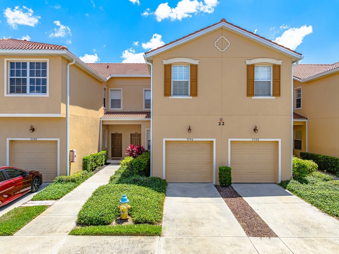 Photo - 3601 Parkridge Cir (Sarasota, FL)