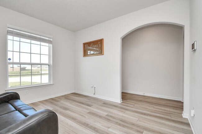 Foto del edificio - 424 Maple Fawn Dr