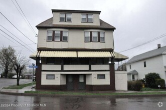 Building Photo - 930 S Hanover St