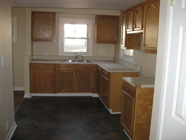 Foto del edificio - 1611 Remington Rd