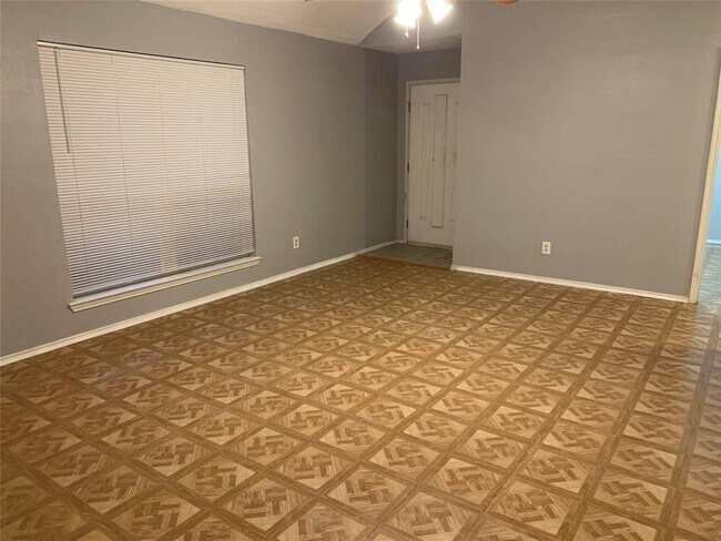 Foto del edificio - 11710 Hickory Garden Dr