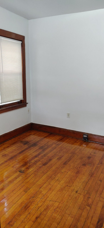 Building Photo - 139 Beechwood Ave