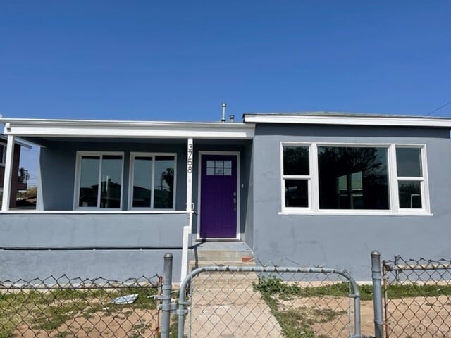 Front of House - 3758 T St