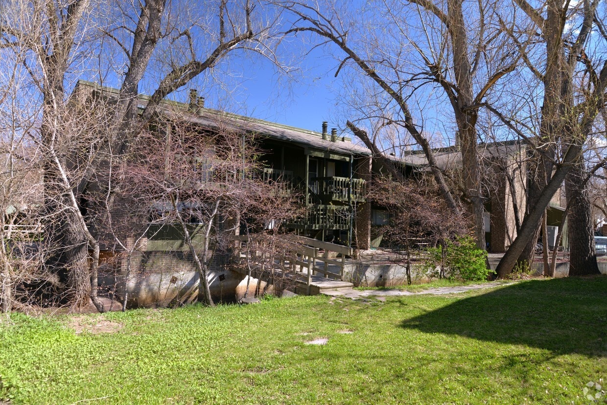 1920 Canyon Blvd - 1920 Canyon Blvd
