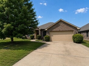 Building Photo - 2353 Tallgrass Cir