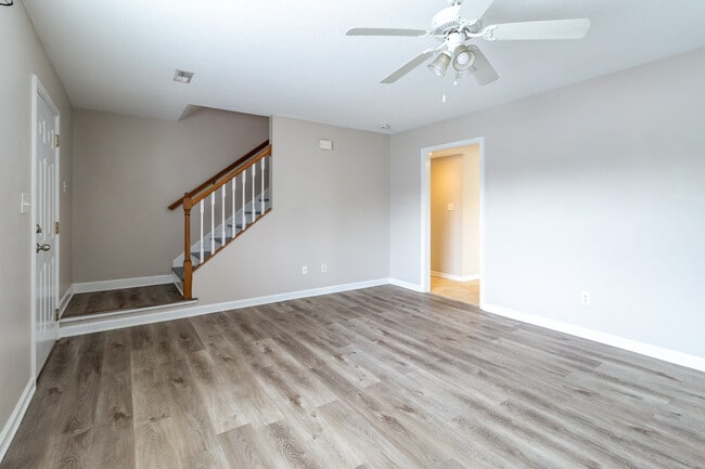 Photo - 836 Duchess Way (Knoxville, TN) House