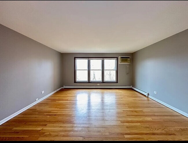 Foto del edificio - 440 W Stevens Dr