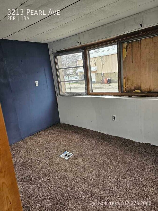 Foto del edificio - 3213 Pearl Ave