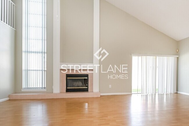 Building Photo - Charming 3 Bedroom in Brandon!