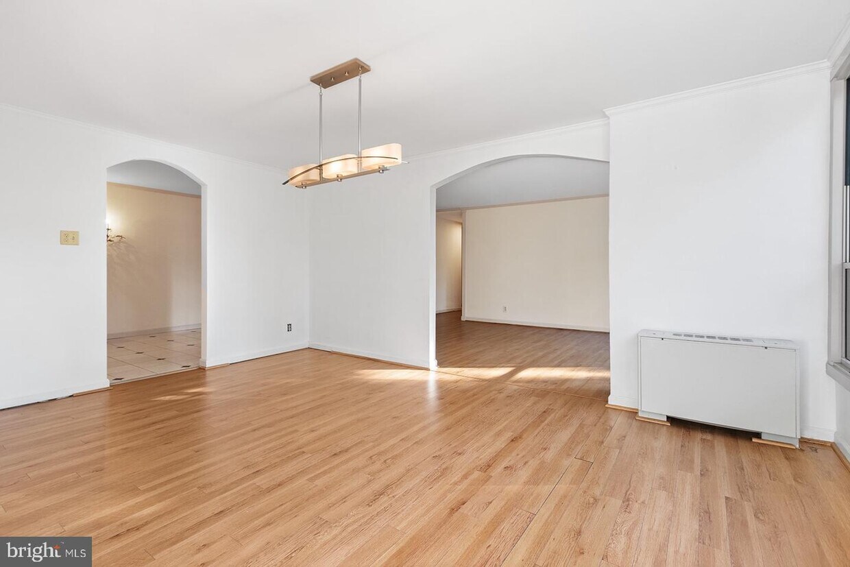 1001 City Ave Unit EE1024, Wynnewood, PA 19096 Apartment for Rent in