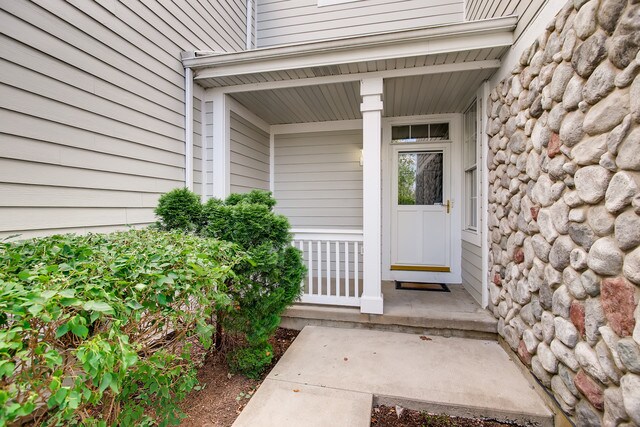 Building Photo - 21345 Windy Hill Dr
