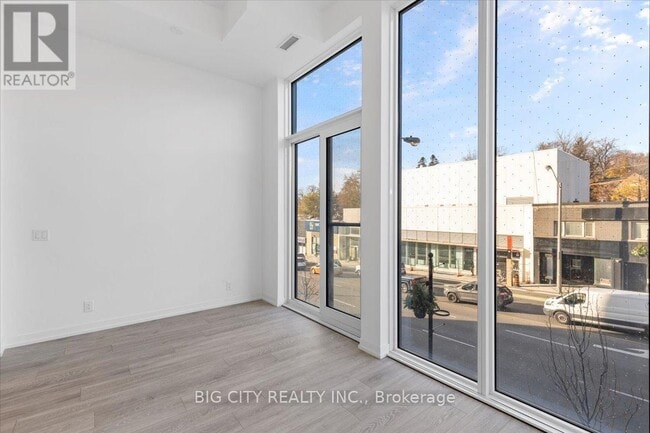 Building Photo - 2020 Bathurst St