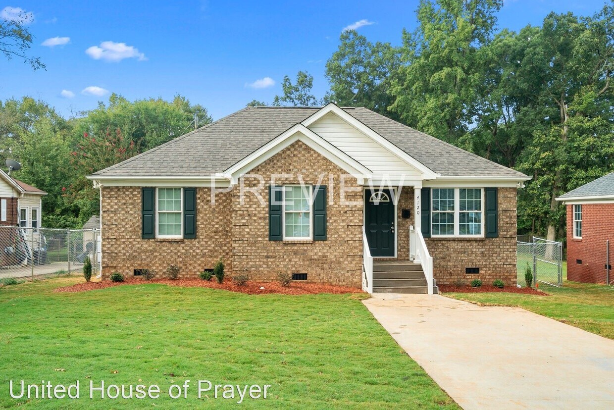4120 Dinglewood Ave, Charlotte, NC 28205