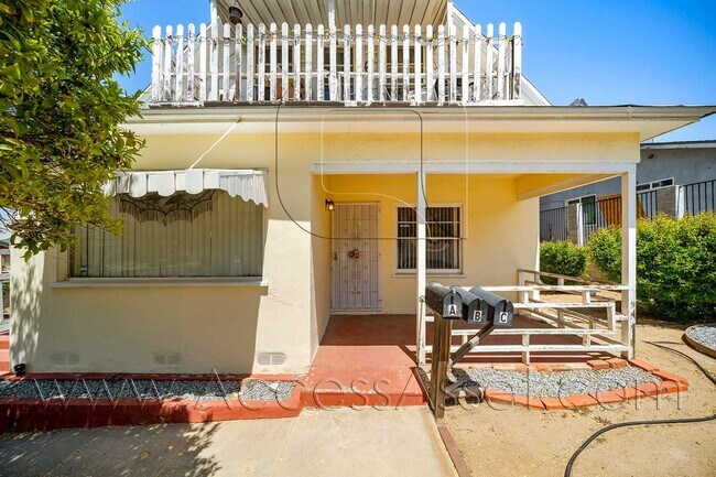 Foto del edificio - Charming 1 Bedroom Home Near Downtown Lake Elsinore