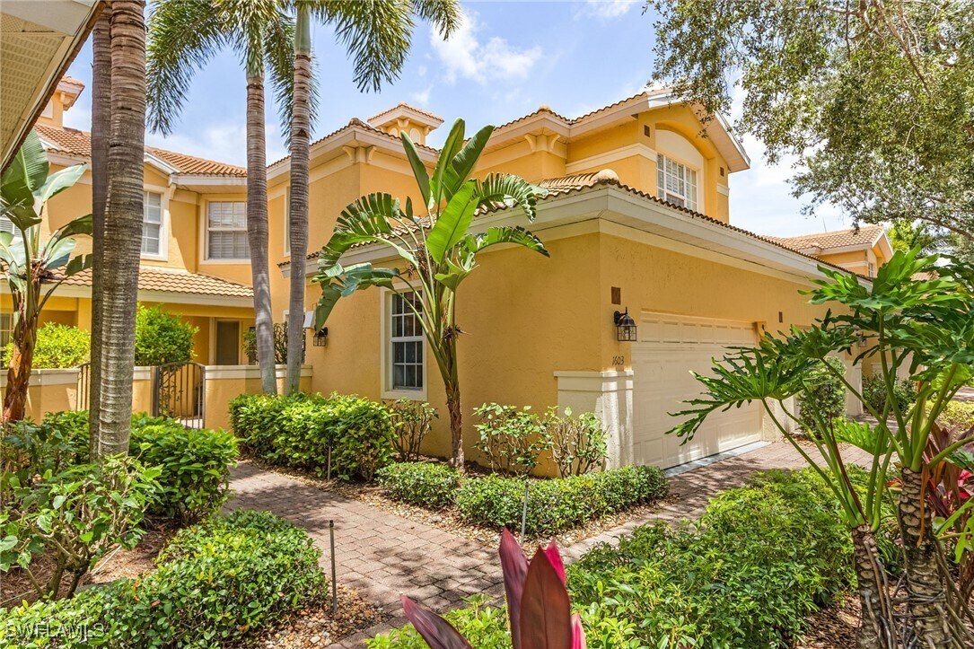 Foto principal - 20240 Burnside Pl