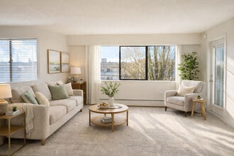 Building Photo - Sheridan Place