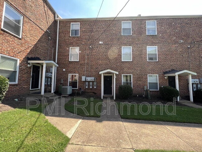 Building Photo - 3517 Briel St