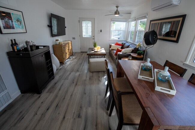 Planta abierta - 923 N Avenue 56