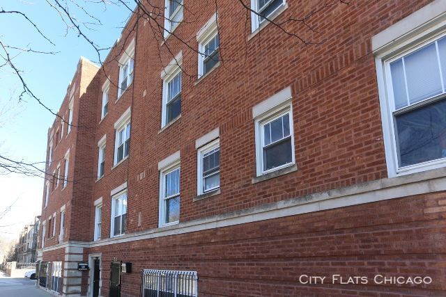 Primary Photo - 3457 N Sheffield Ave