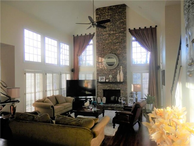 Foto del edificio - 170 Fieldstone Edge