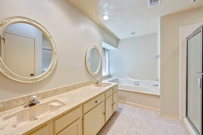 Foto del edificio - 13034 Alston Rd