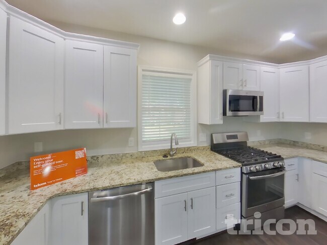 Foto del edificio - 3630 Hilmar Rd