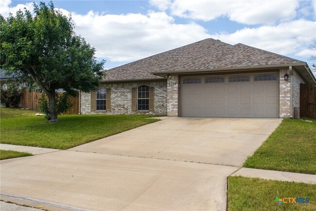 Building Photo - 4507 Aspen Dr