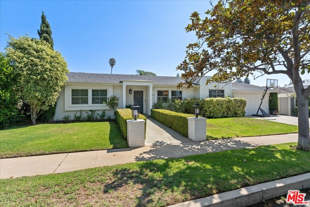 Foto principal - 1354 Beckwith Ave