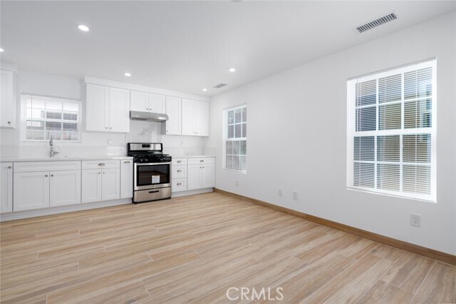 Foto del edificio - 221 S Ross St