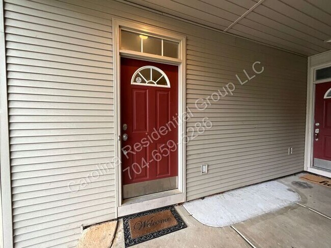 Foto del edificio - 1606 Termini Dr