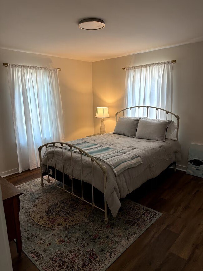 Foto del edificio - 420 S Ashe St