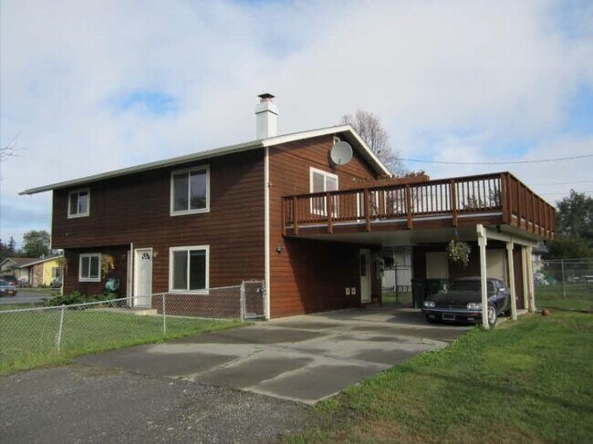 Building Photo - 5301 E 30th Ave