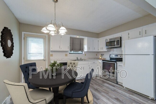 Foto del edificio - 7824 E 130th Ct