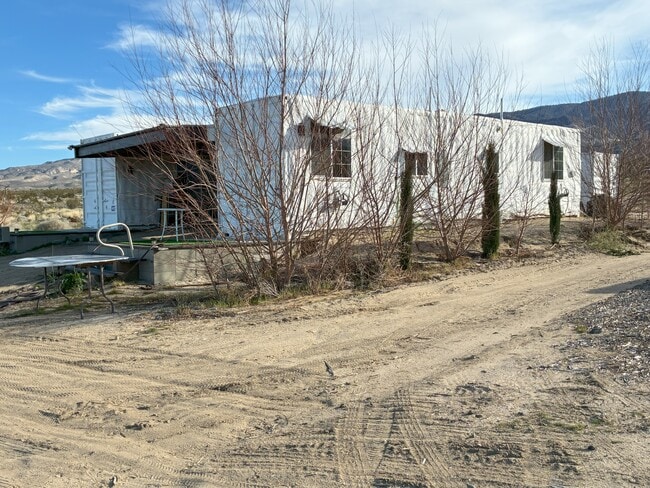 Building Photo - 35500 CA-18