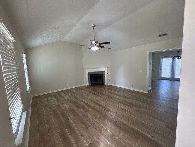 Foto del edificio - 1603 Galston Ct
