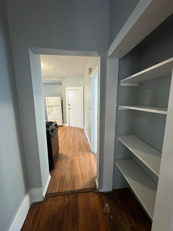 Building Photo - 152 Shephard Ave