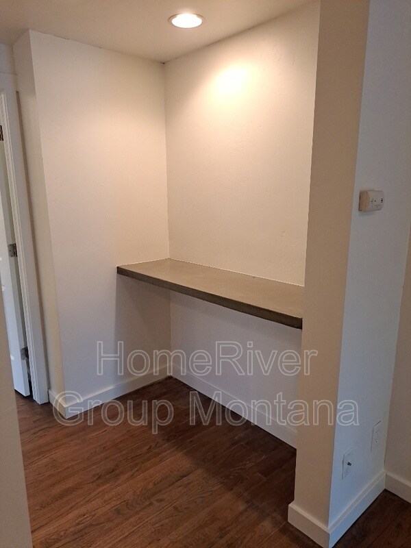 Foto del edificio - 1020 Worden Ave