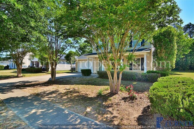 Building Photo - 124 Oakpointe Dr, Lexington, SC 29072