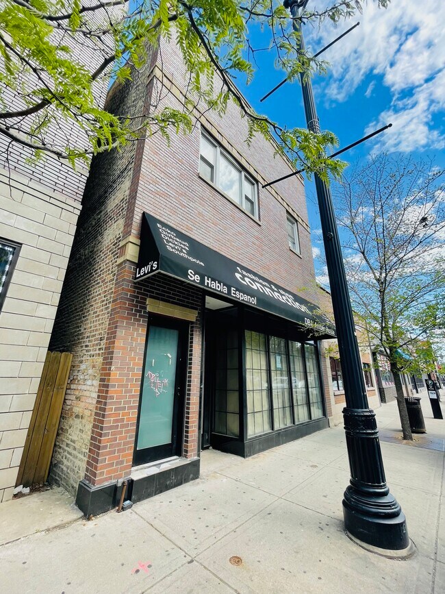 Building Photo - 3441 S Halsted St