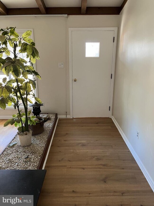 6 Madeline Dr, Malvern, PA 19355 House Rental in Malvern, PA