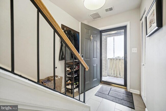 Foto del edificio - 1325 13th St NW