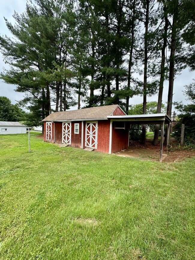 Photo - Single Family Home for Rent in Dayton