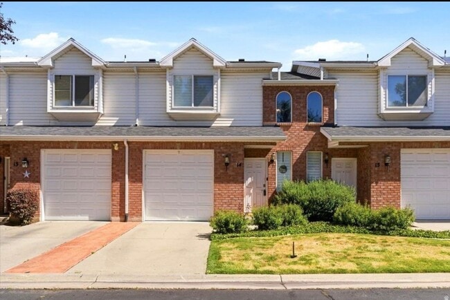 Photo - 80 Peregrine Ln (Bountiful, UT) Townhome