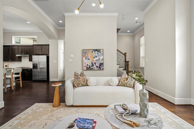 Foto del edificio - 5646 Larkin St