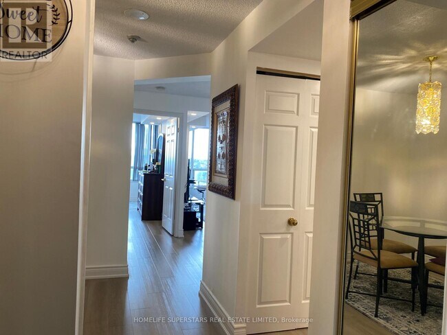 Photo du bâtiment - 22 Hanover Rd