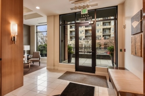 Building Photo - Avenue One Condominiums - 2 bedrooms