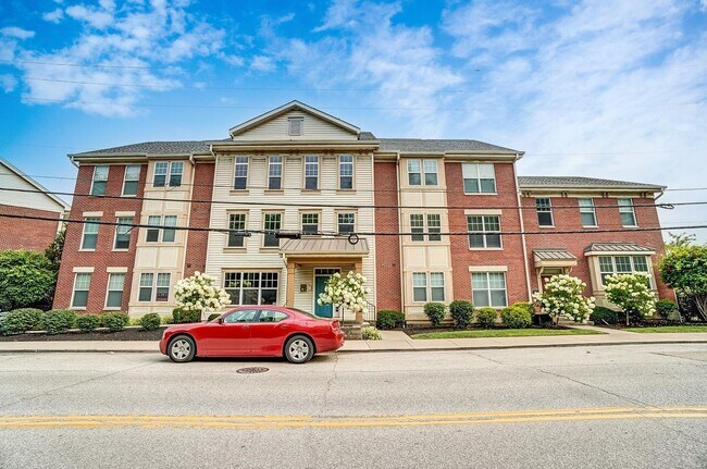 Building Photo - 3316 Wasson Rd