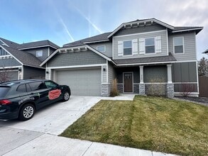 Building Photo - 3139 NE Marea Dr