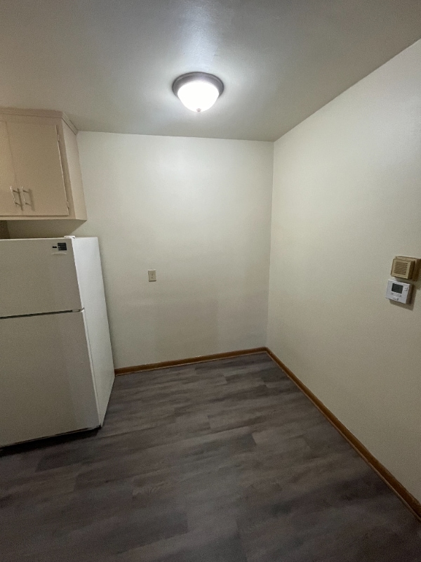 Building Photo - 3145 S 47th St